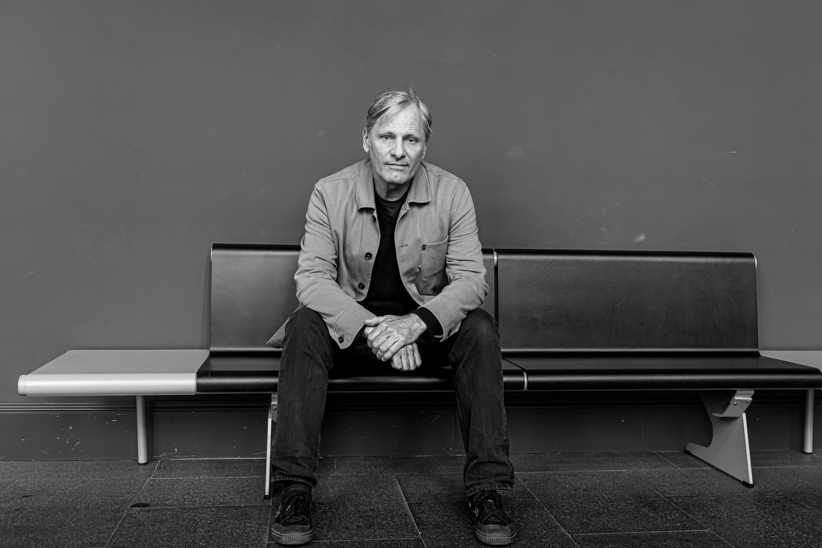 El actor Viggo Mortensen, conocido mundialmente por su papel de Aragorn en la trilogía de "El Señor de los anillos", participa en el ciclo de conversaciones sobre cine 'La buena estrella', organizado por el Vicerrectorado de Cultura y Proyección Social de la Universidad de Zaragoza. Paraninfo. CIERZO VISUAL